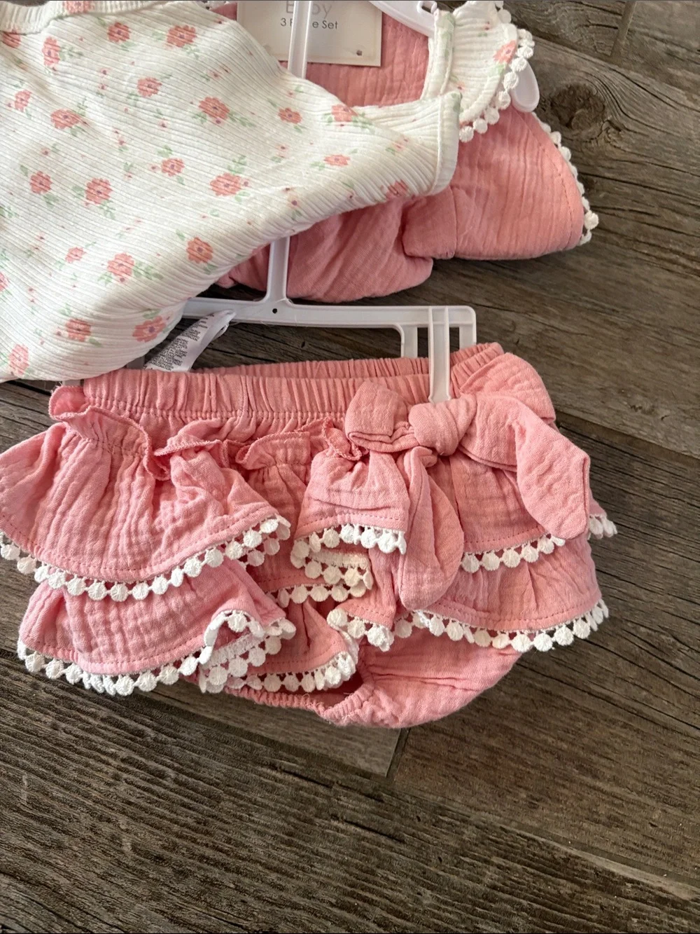 Catherine Malandrino baby three-piece set size 6-9 months